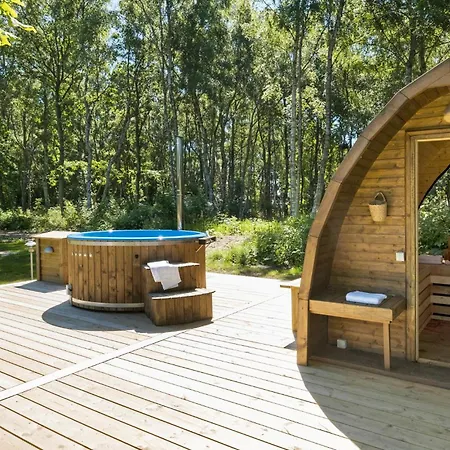 Cozy In With Sauna